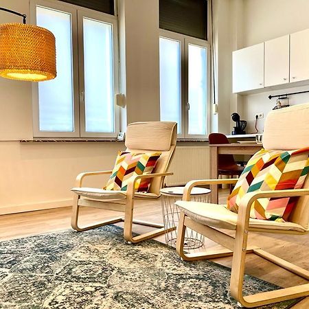 Le Cocon Des Guillemins Apartment เลียจ ภายนอก รูปภาพ