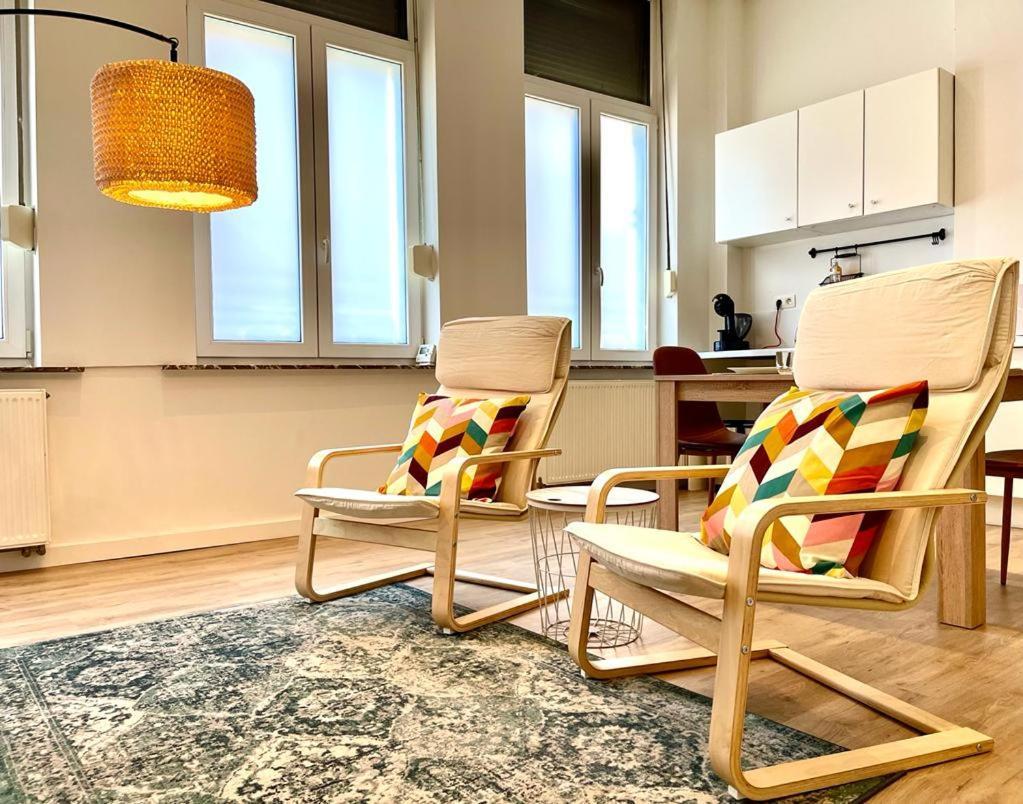 Le Cocon Des Guillemins Apartment เลียจ ภายนอก รูปภาพ